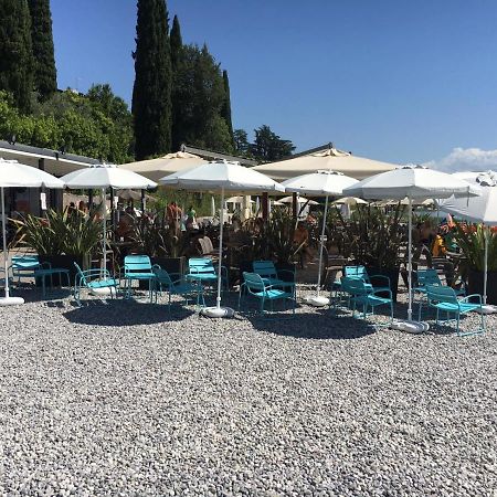 Apart-Hotel La Rocchetta Padenghe sul Garda Exterior photo