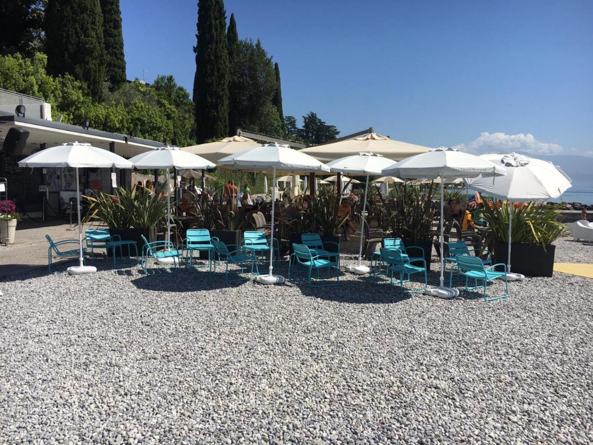 Apart-Hotel La Rocchetta Padenghe sul Garda Exterior photo