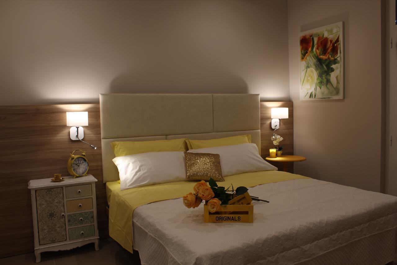 Apart-Hotel La Rocchetta Padenghe sul Garda Exterior photo