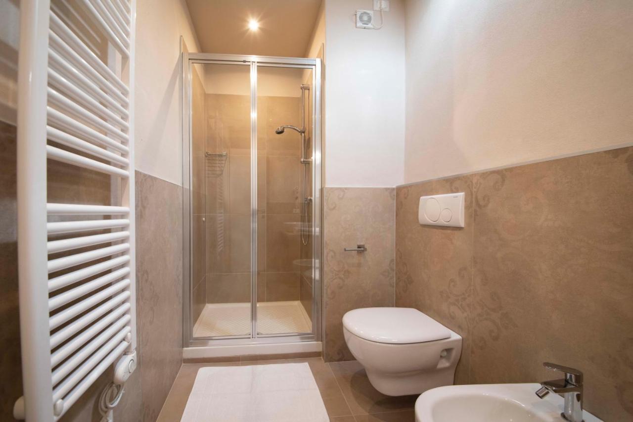 Apart-Hotel La Rocchetta Padenghe sul Garda Exterior photo